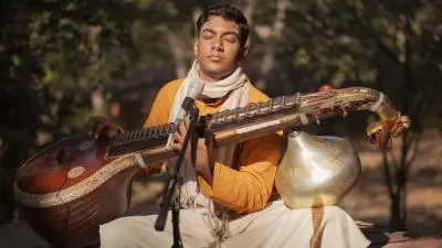 Kala Utsav Varanasi 2026: Ramana Balachandhran Live at Kashi Vishwanath Temple