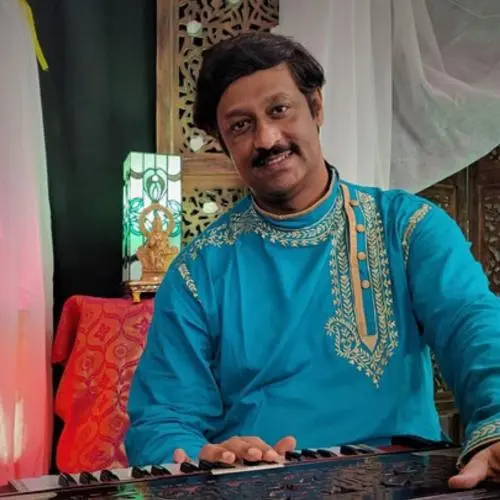Gaurav Chatterjee, Harmonium artist of the Agra gharana, Hindustani classical musician