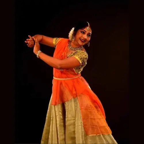 Paramita Maitra is a kathak dancer.