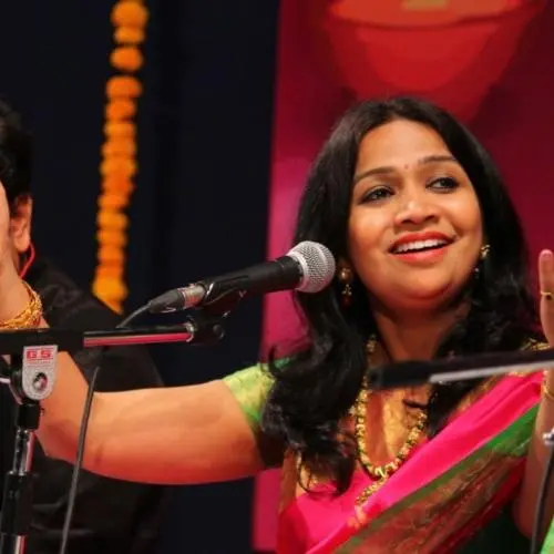 Sawani Shende is a vocalist.