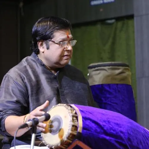 Thiruvaarur Bakthavathsalam is a mridangam Vidwan and honour with Padma Shri in 2026.