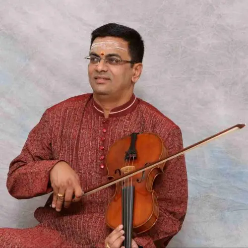 Balu Raguraman is a Carnatic Classical Music VIOLINIST.