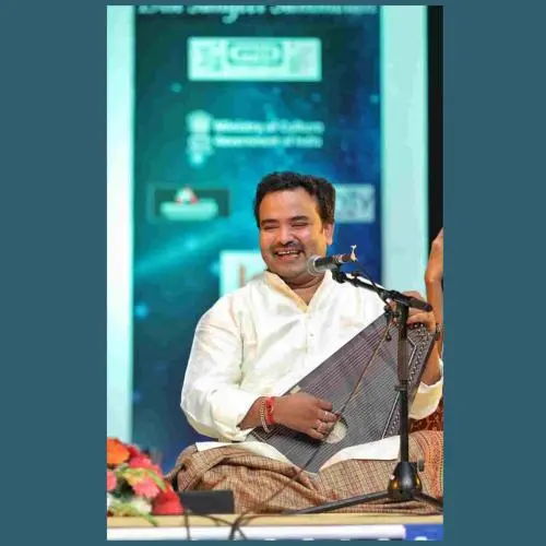 Divakar Kashyap is a vocalist.