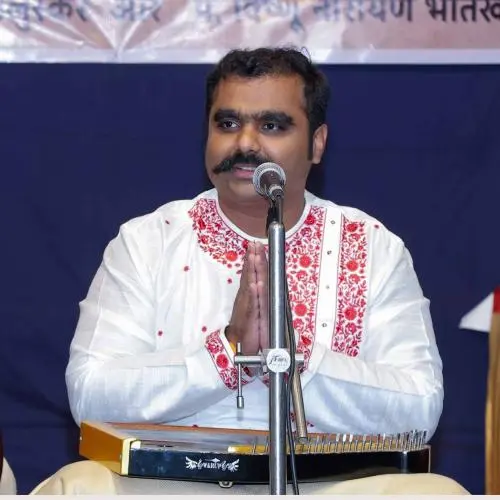 Meher Paralikar, Vocal artist of the Patiala gharana, Hindustani classical musician