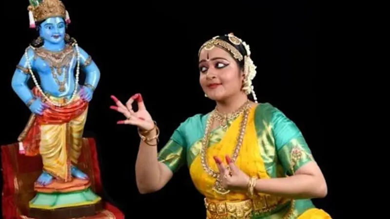 Dance: Bharatanatyam by Vidushi. Soumya Rupanagudi