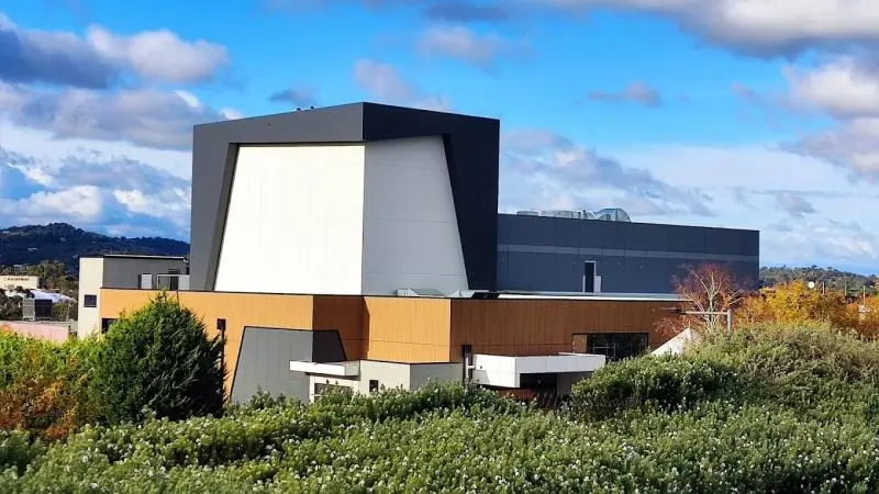 Tony-Sheumack-Centre-for-Performing-Arts