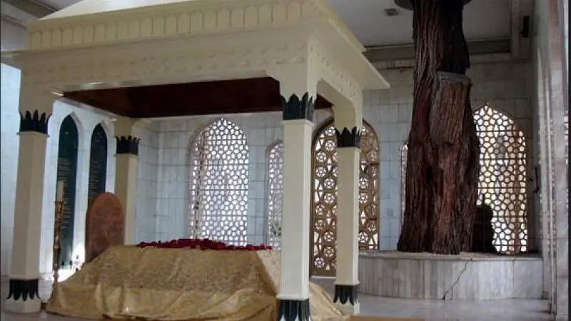 Hazrat-Sufi-Inayat-Khan-Dargah