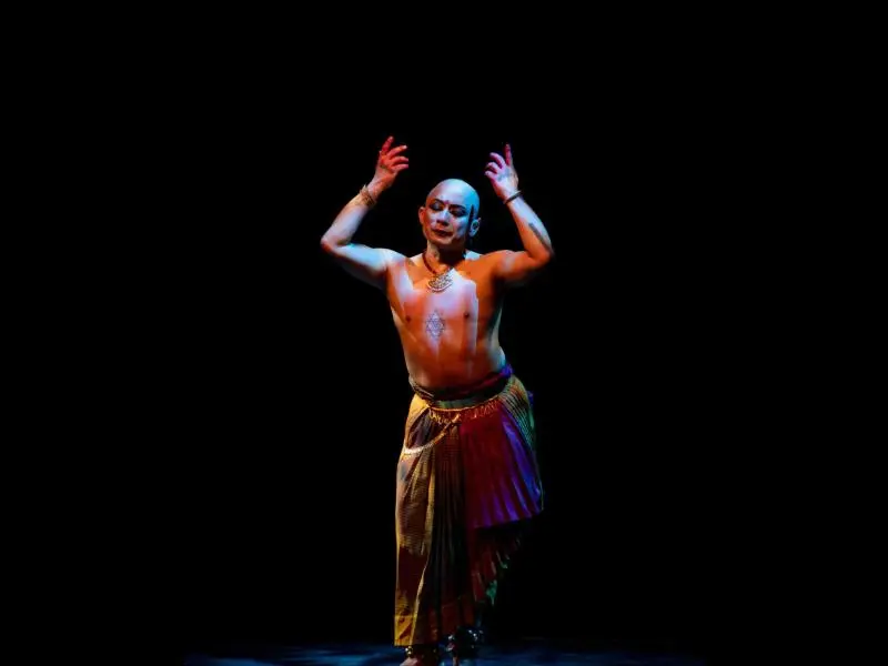 The Ecstasy & Madness of Dance | Bharatanatyam Recital at Bharatiya Vidya Bhavan.