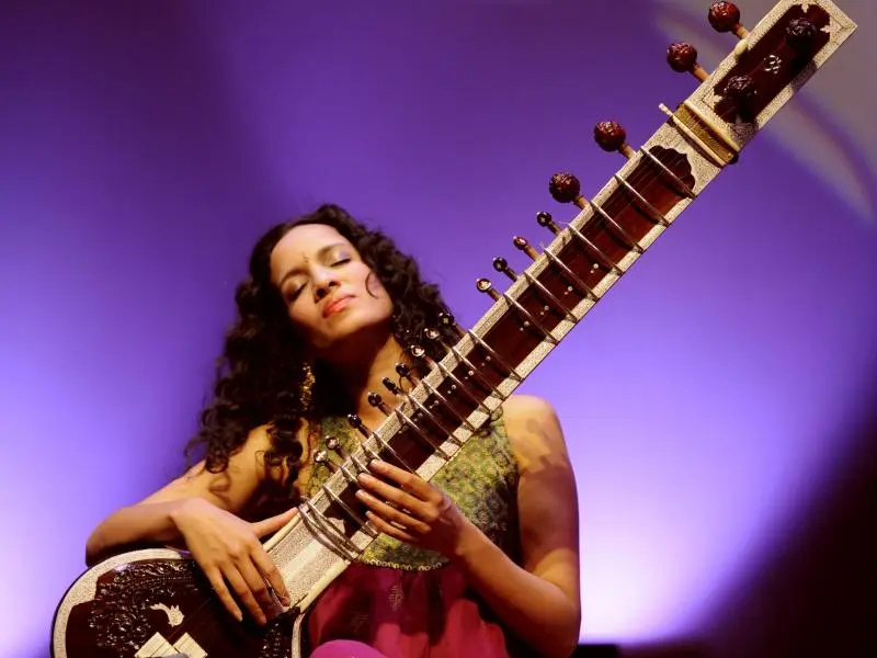 Anoushka-Shankar-Chapters-Tour-Live-at-Blue-Note-Tokyo-Oct-9