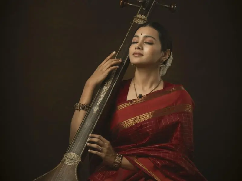 Dhara-A-Divine-Musical-Experience-by-Smt-Sivasri-Skandaprasad